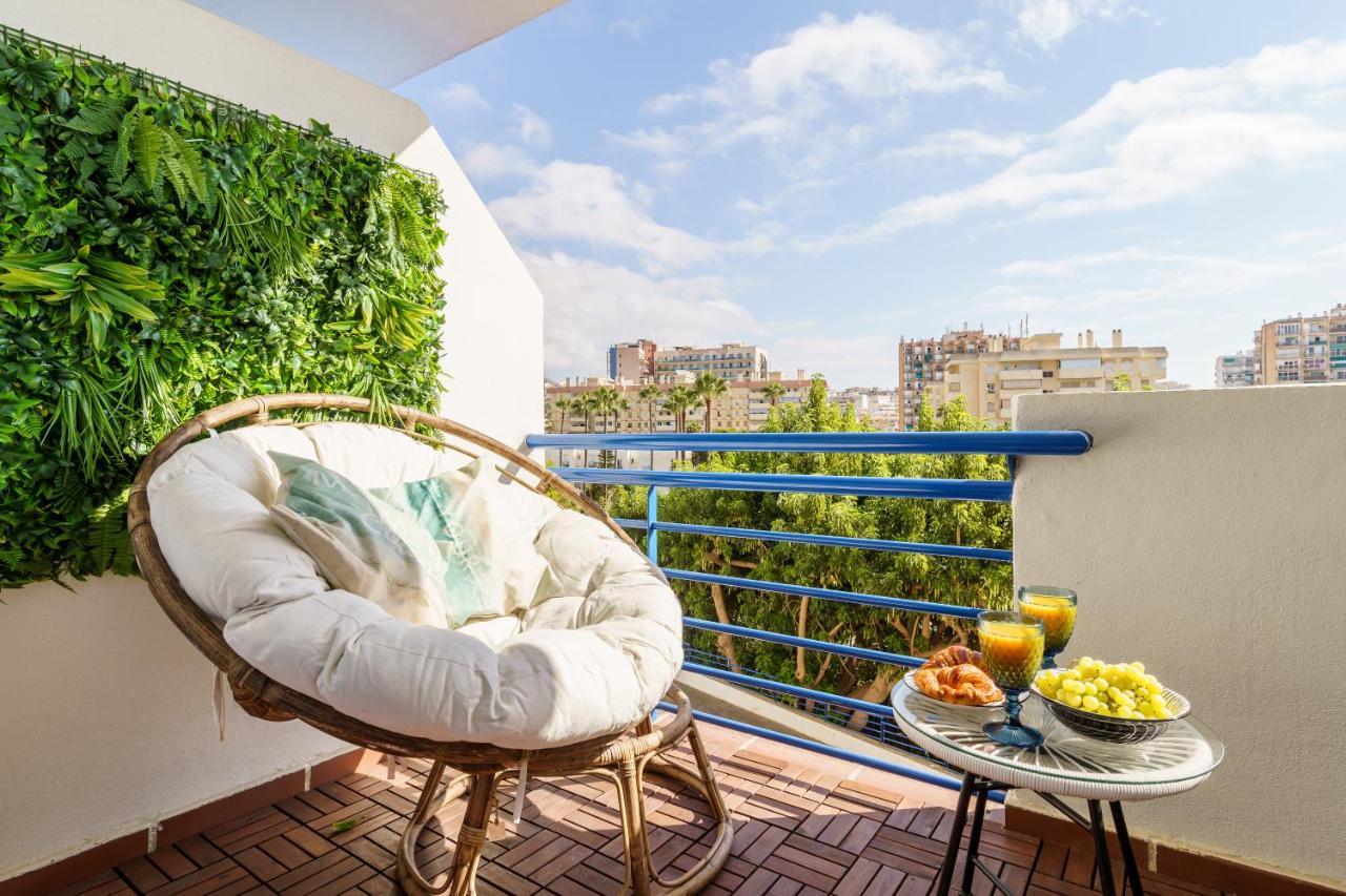 2Nd Line From The Beach , Seaviews + Parking &Pool Benalmadena Exterior photo