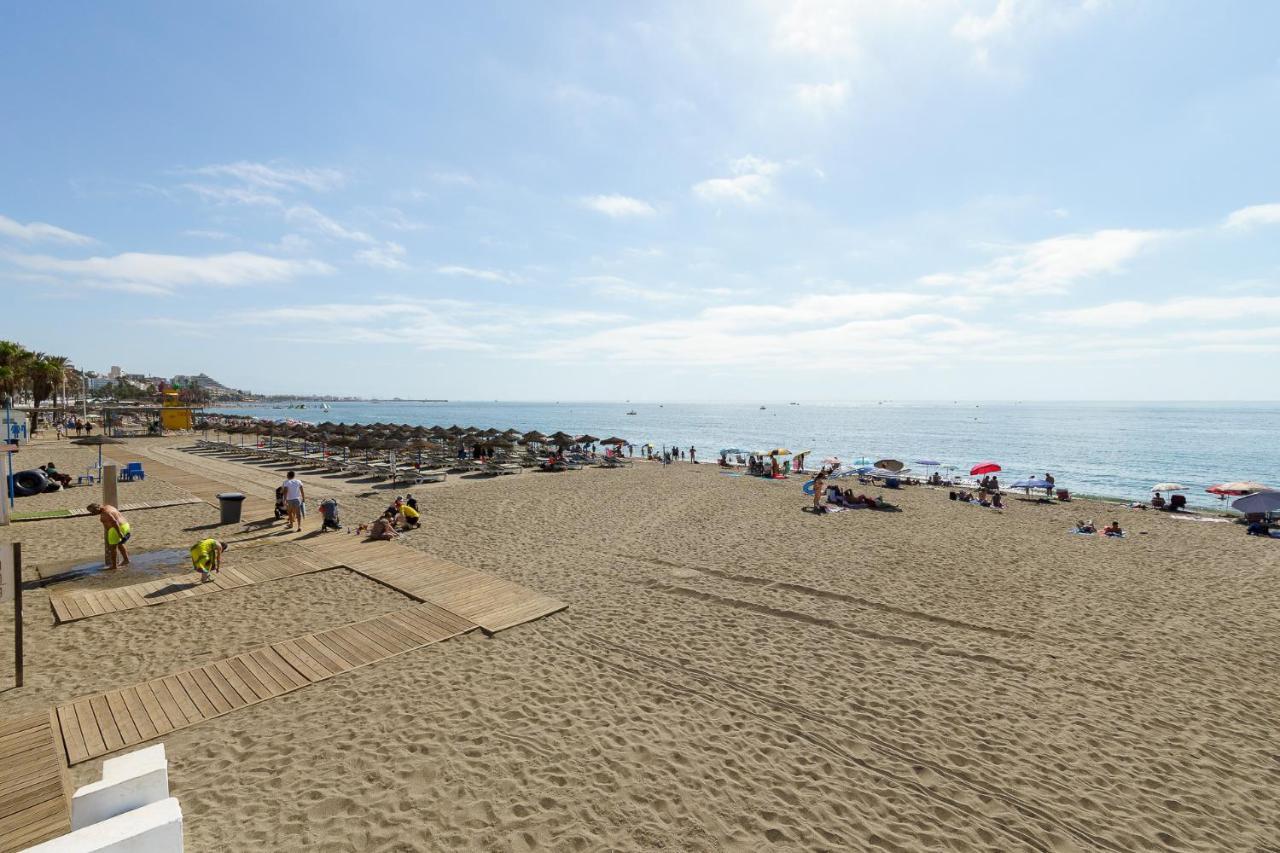 2Nd Line From The Beach , Seaviews + Parking &Pool Benalmadena Exterior photo